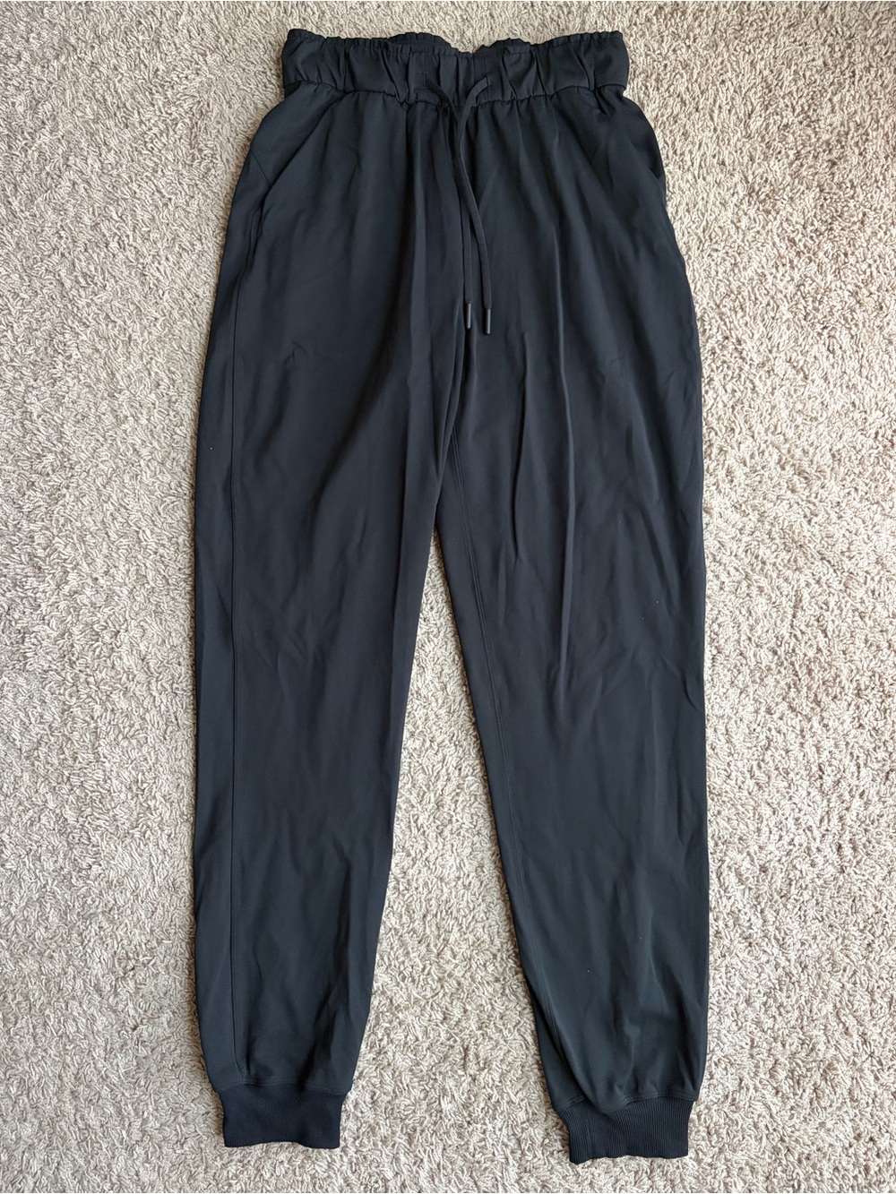 Lululemon Women’s High-Waisted Jogger, Size 4